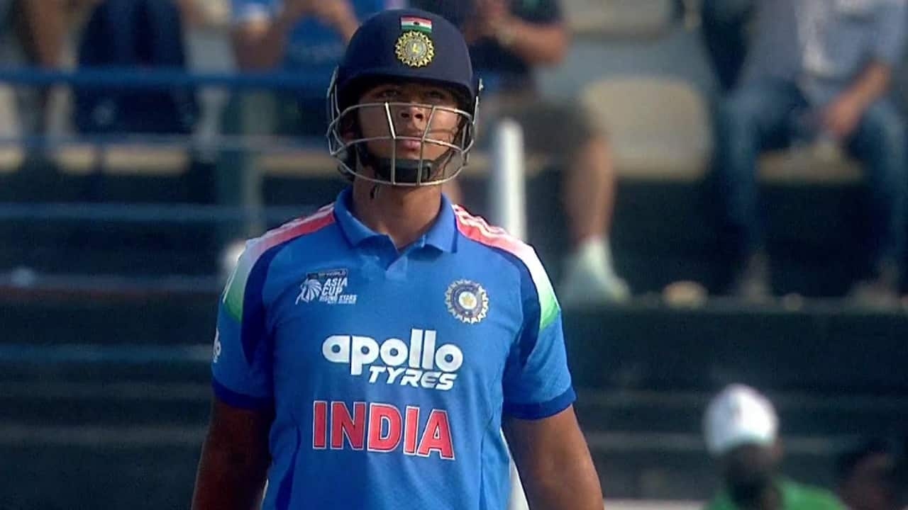 14-Year-Old Indian Prodigy Breaks ODI Batting Record